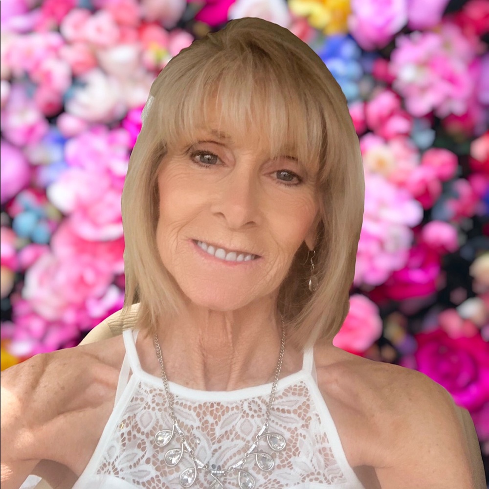 Meet your Posher, Joanna